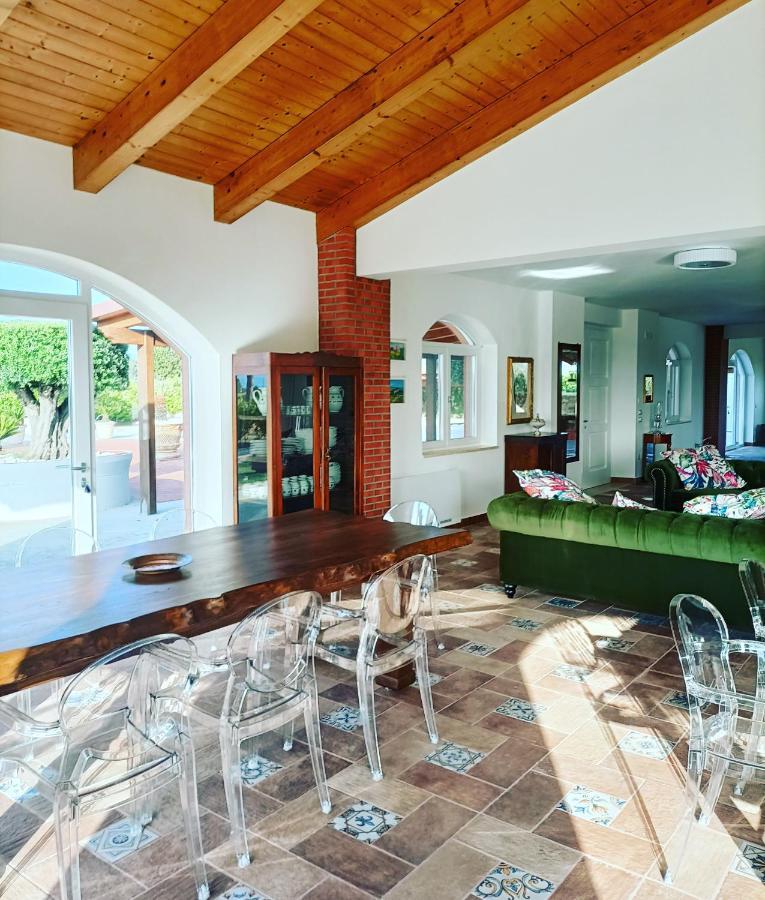 La Ricarda Dimora Di Campagna Bed and Breakfast Πέστουμ Εξωτερικό φωτογραφία