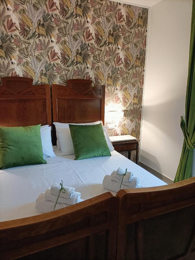 La Ricarda Dimora Di Campagna Bed and Breakfast Πέστουμ Εξωτερικό φωτογραφία