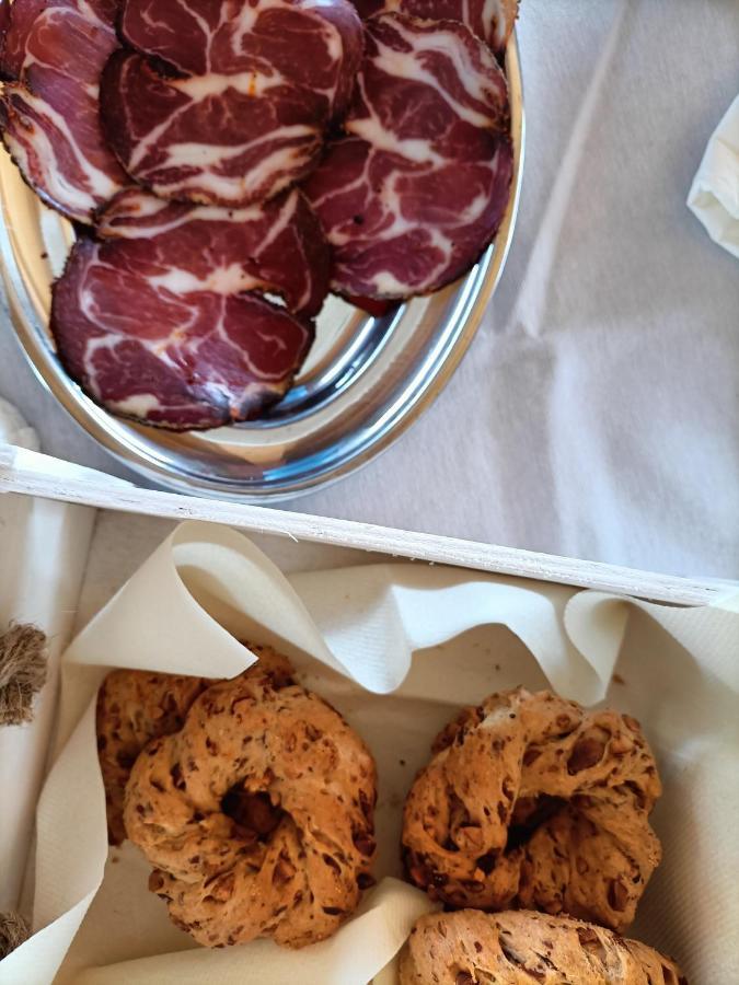 La Ricarda Dimora Di Campagna Bed and Breakfast Πέστουμ Εξωτερικό φωτογραφία