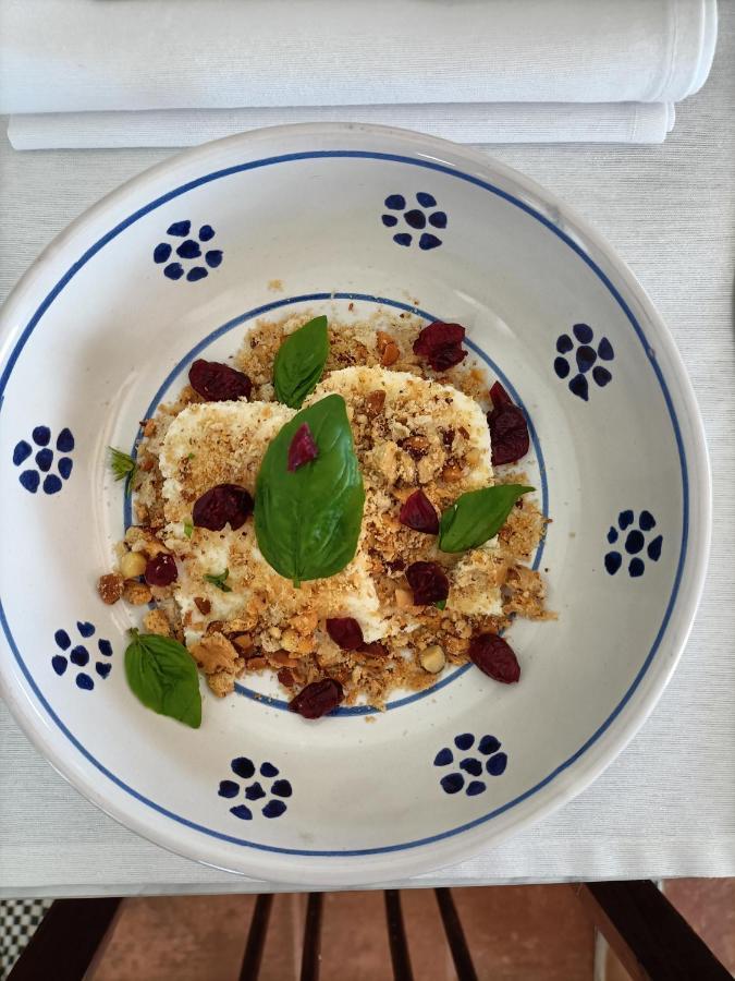 La Ricarda Dimora Di Campagna Bed and Breakfast Πέστουμ Εξωτερικό φωτογραφία