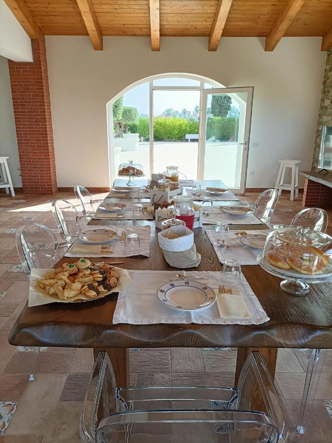 La Ricarda Dimora Di Campagna Bed and Breakfast Πέστουμ Εξωτερικό φωτογραφία